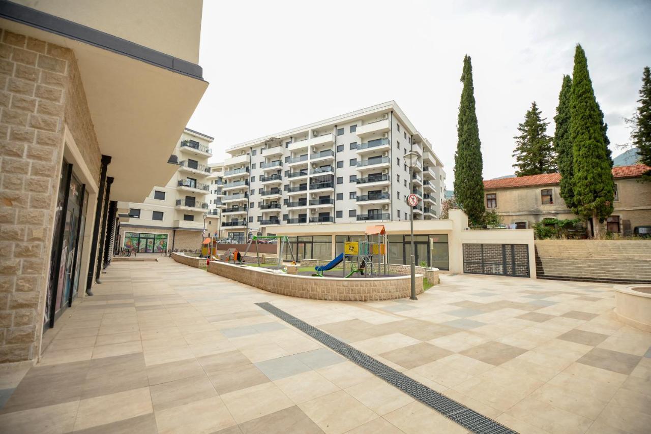Pine 1 Apartment In The Center Trebinje Eksteriør billede